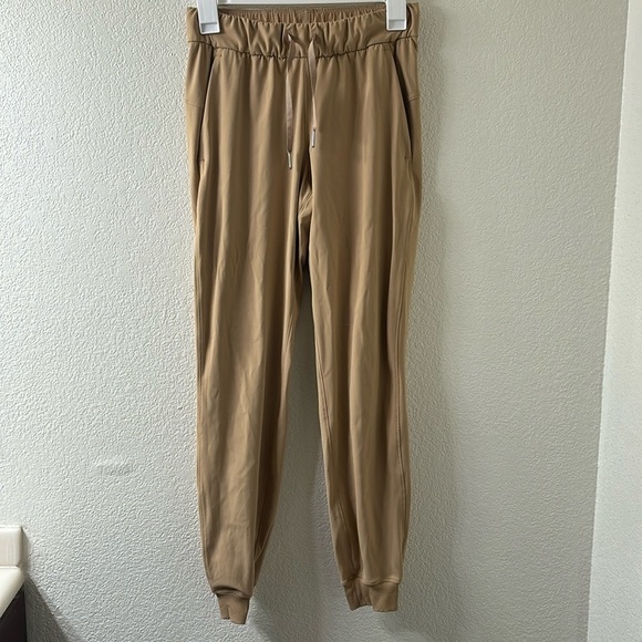 Lululemon On the Fly Jogger 25" *Luxtreme - Picture 3 of 8